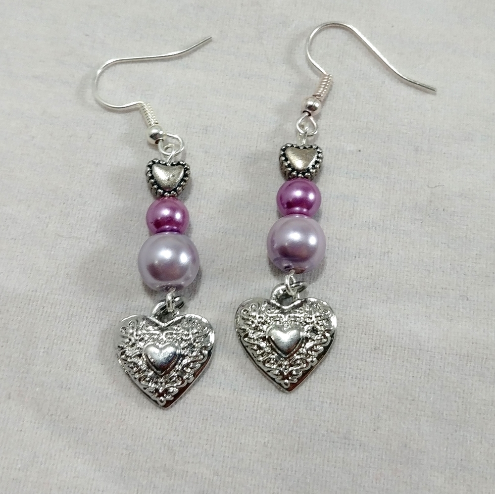 Heart & pink faux pearl earrings